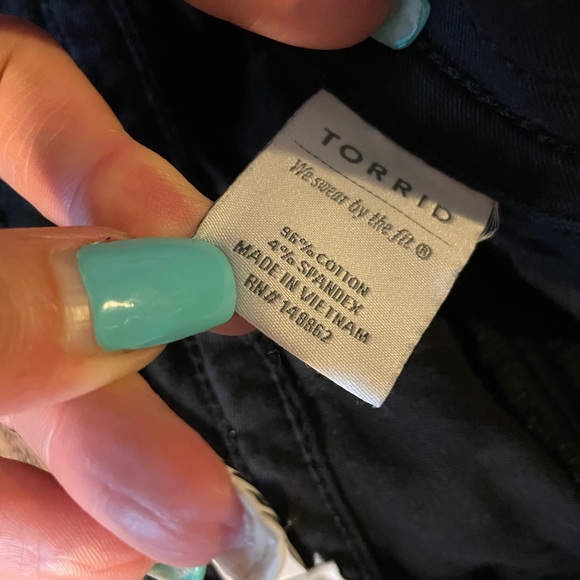 Cropped pants - Picture 6 of 6